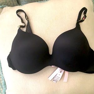 Victoria’s Secret bra NWT
